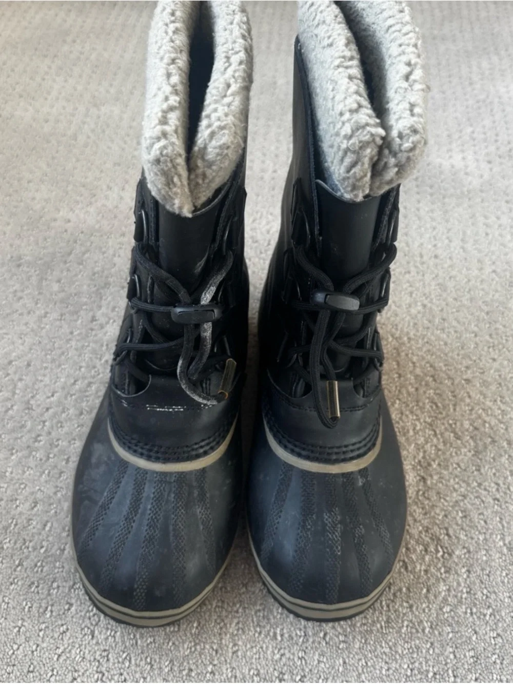 Sorel waterproof insulated faux fur boots sz 7